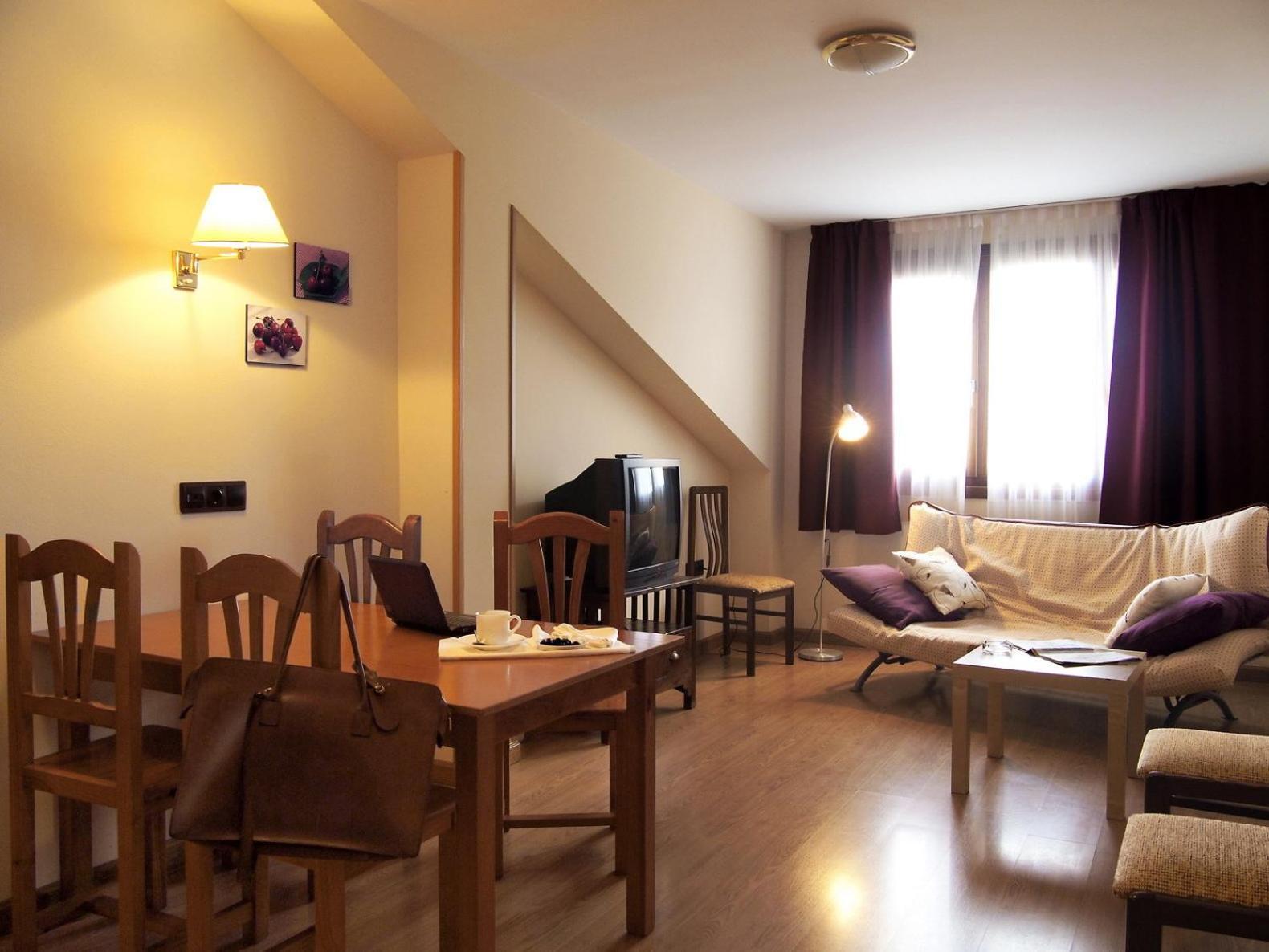 Hotel Y Apartamentos Arias 나비아 객실 사진