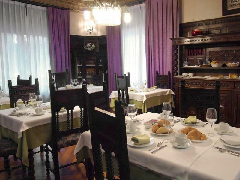 Hotel Y Apartamentos Arias 나비아 외부 사진